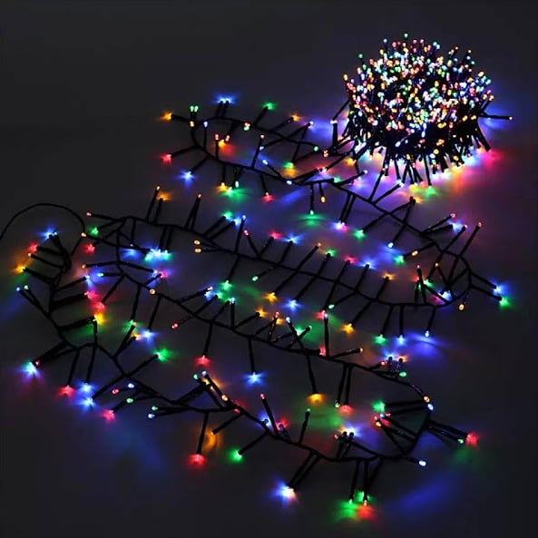 Pachet Promotional de Craciun: Brad artificial impodobit, 180cm + Instalatie rola 50 metri, 300 LED