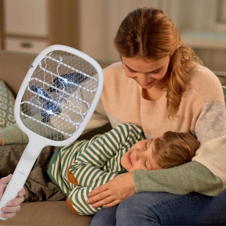 Pachet Trio Anti-Insecte – Plasă, Lampa, Paletă