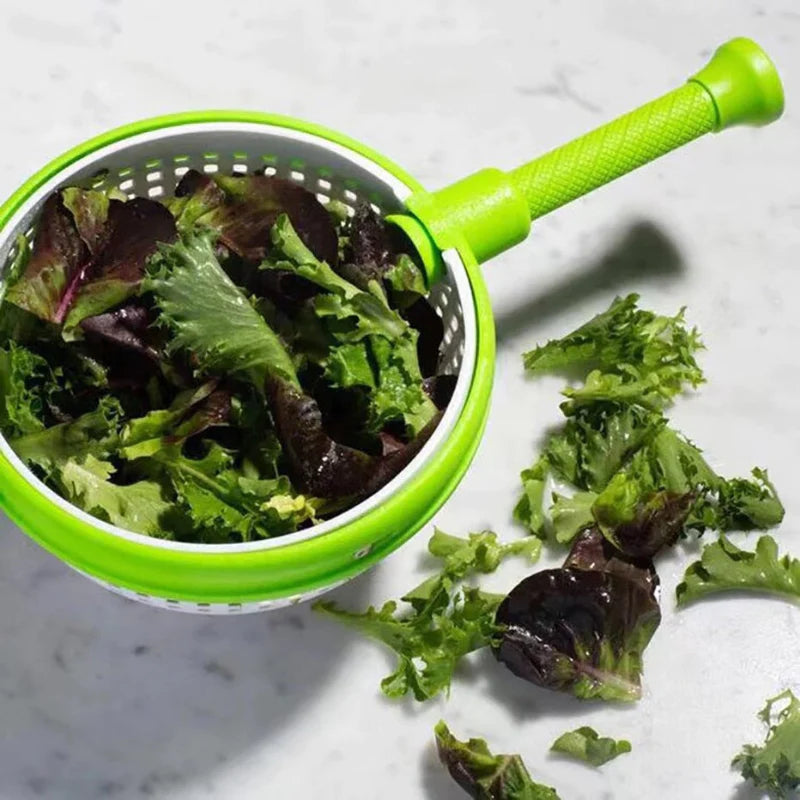 Strecuratoare cu centrifuga pentru salata