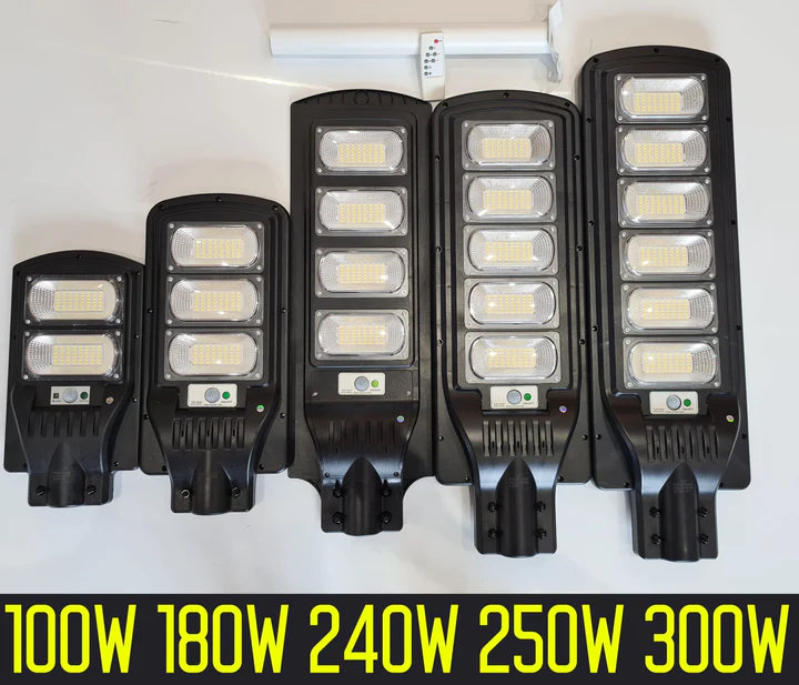 Lampa solara stradala 300W ,picior metalic+telecomanda
