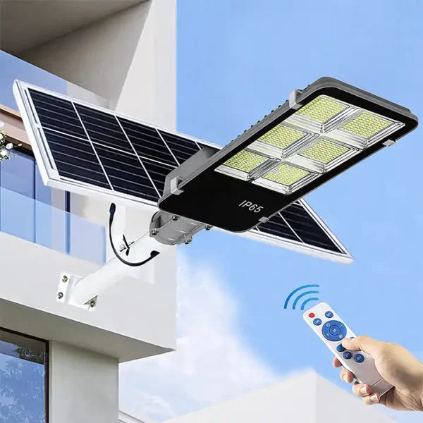 Lampa cu Incarcare Solara 400W, Telecomanda, Suport Metalic