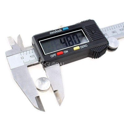 Subler electronic cu afisaj digital, complet metalic
